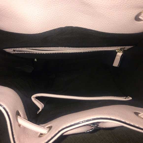 Pale pink Victoria’s Secret backpack - Picture 8 of 8